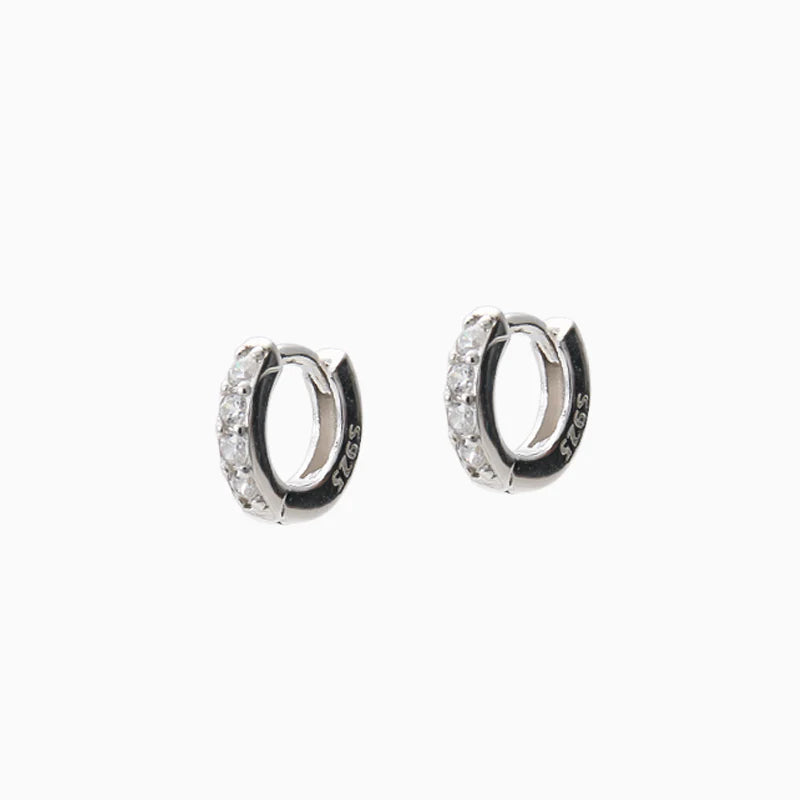 𝗝'𝗰𝗼𝗹𝗲 Studded Zirconia Hoops (8mm / 9mm /10mm)
