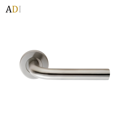 ADI LH8301 系列: 不鏽鋼拉手 (**落單前先查詢 價格 或 訂購 🙏🏼)