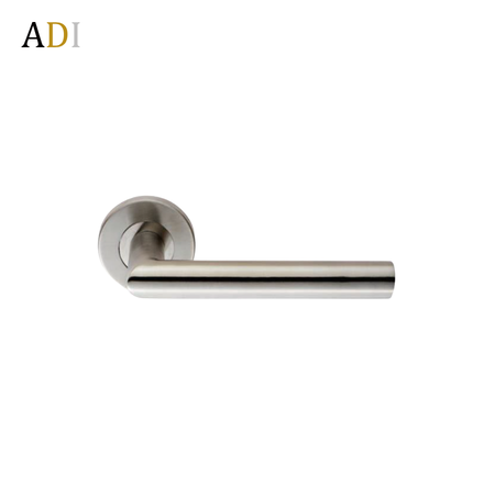 ADI LH8303 系列: 不鏽鋼拉手 (**落單前先查詢 價格 或 訂購 🙏🏼)
